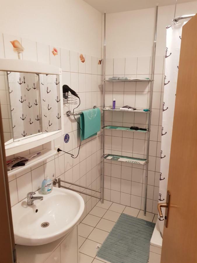 Kleine Mowe Ferienwohnung Dornumersiel Bagian luar foto